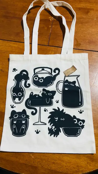 Bolso tote negro con diseño colorido - miniatura 4