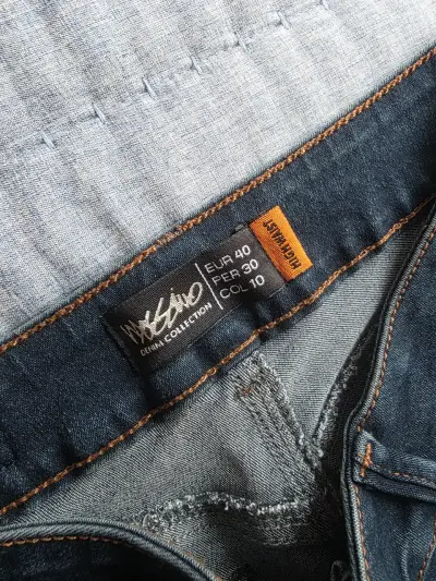 Jeans azul oscuro para mujer talla 40 - miniatura 2