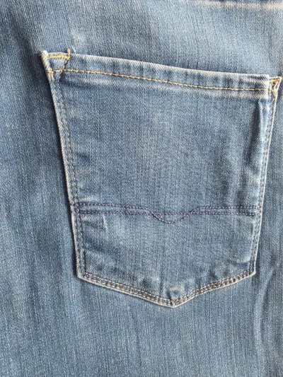 Jeans azul claro para mujer en buen estado - miniatura 4