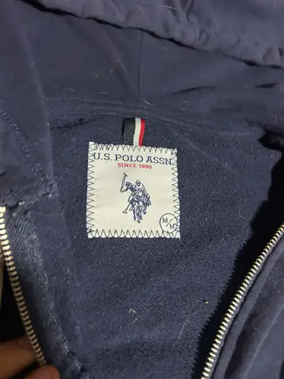 Polerón con capucha USPA azul marino - miniatura 2