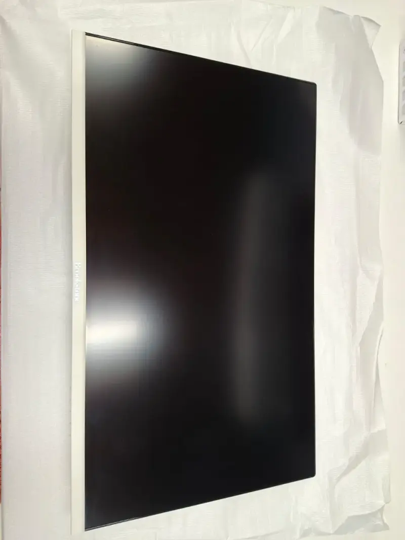 Monitor Brookstone de 24 pulgadas - 2