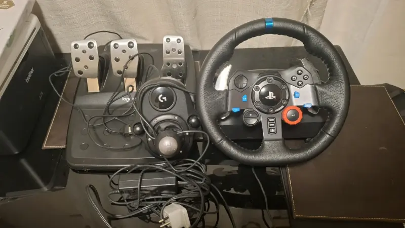 Volante Logitech G29 + Palanca de Cambios PS/PC - 3
