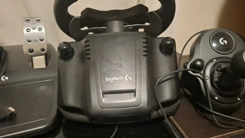 Volante Logitech G29 + Palanca de Cambios PS/PC - 5