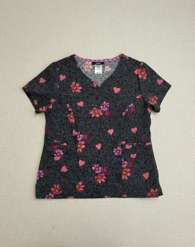 Blusa médica estampada Marca HeartSoul - miniatura 4