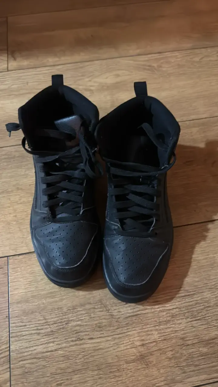 Zapatillas deportivas negras Puma - 4