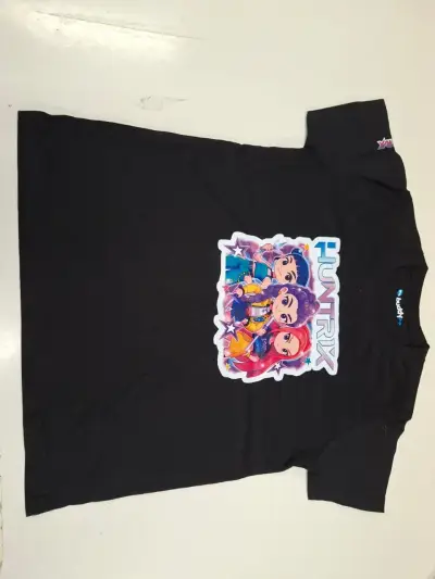 Polera negra Huntrix para niños talla 9/10 - miniatura 2