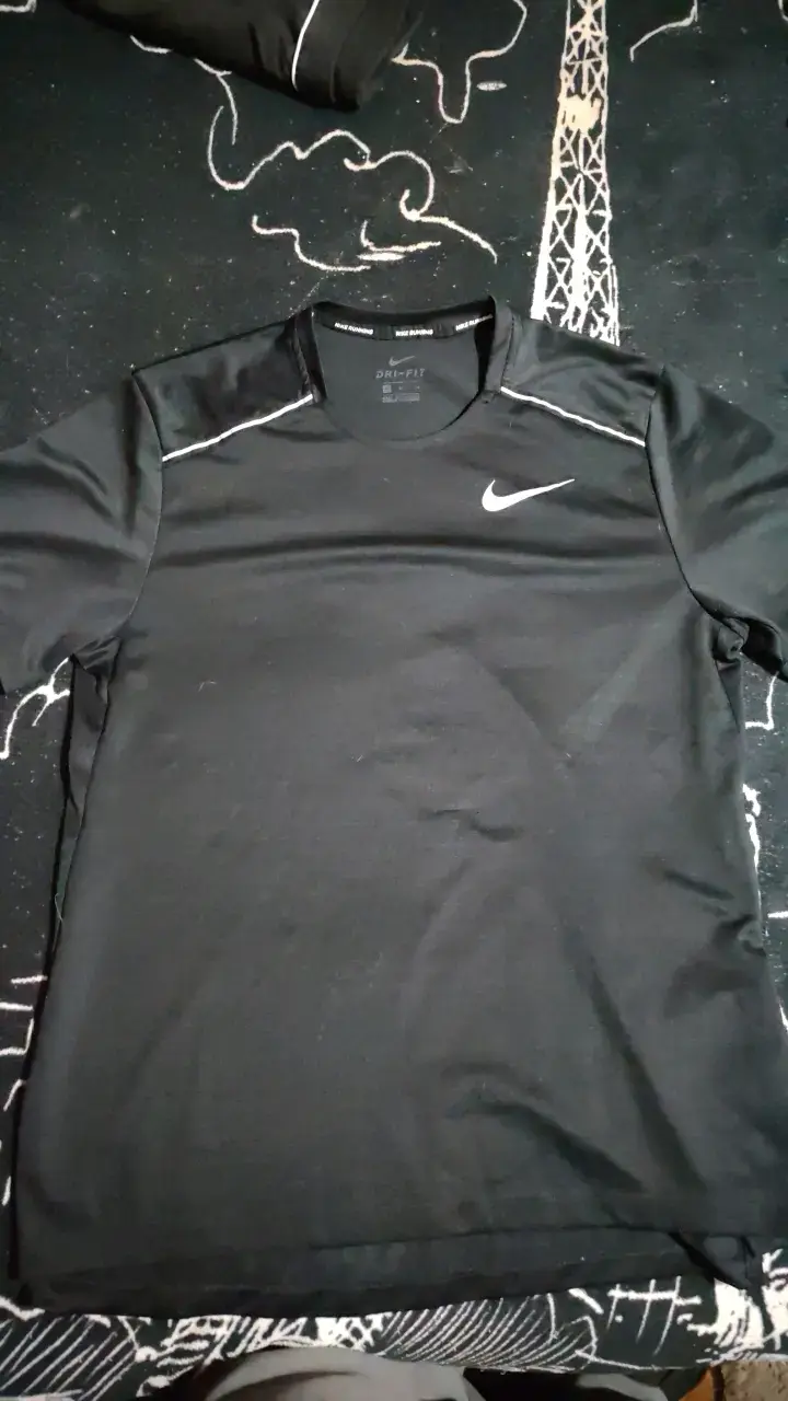 Pack de poleras deportivas Nike y Adidas - 2