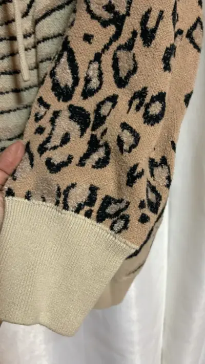 Suéter animal print Americano Apparel - miniatura 3