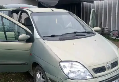 Renault Scenic 2004 - miniatura 5