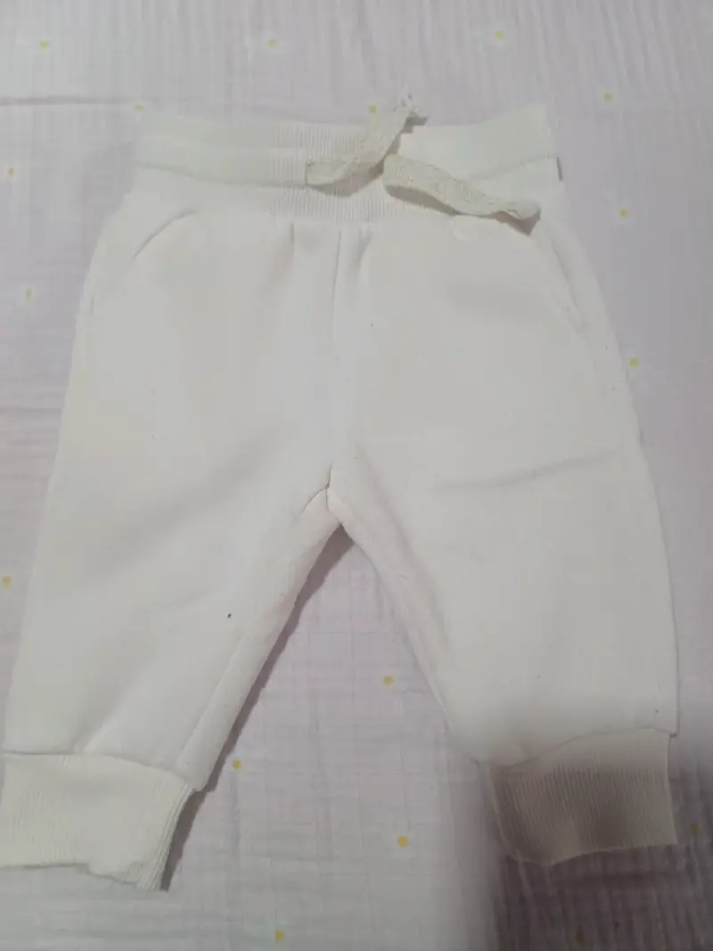 Pantalones bebe 3 meses - 4
