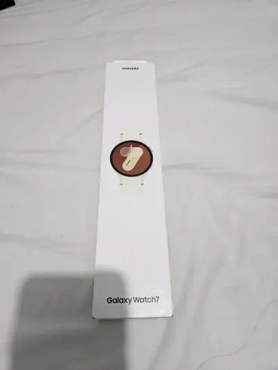 Samsung Galaxy Watch7 nuevo en caja - miniatura 1