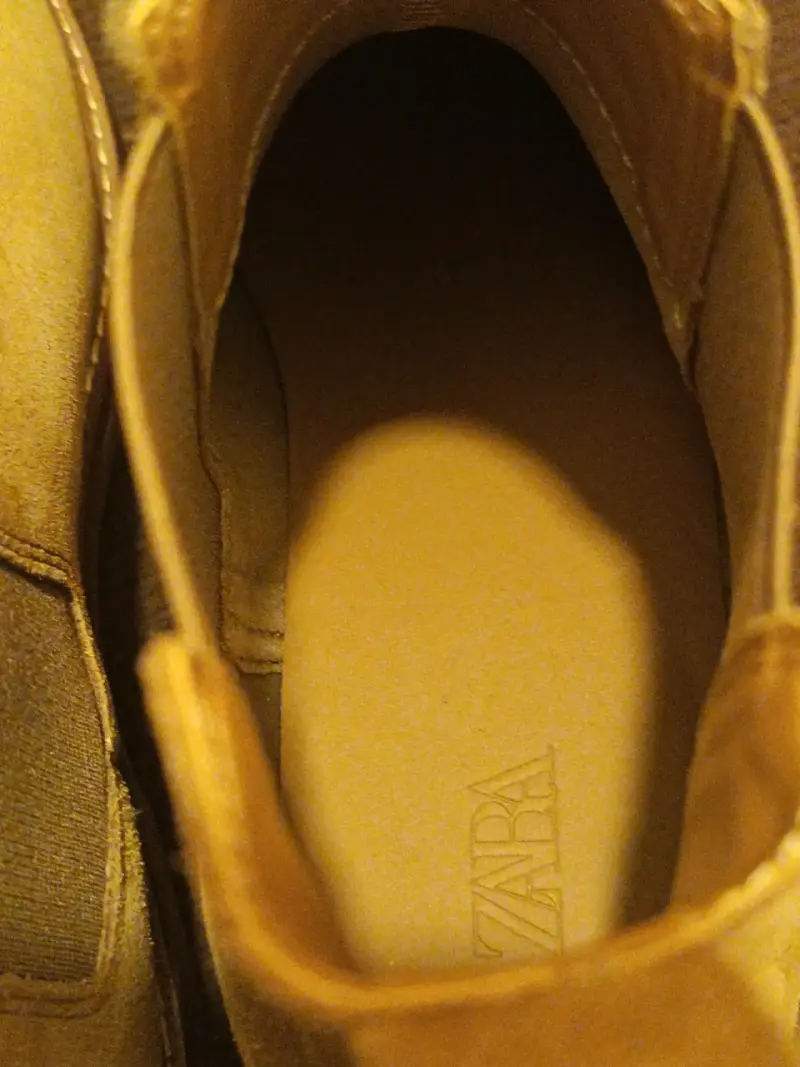 Botines Chelsea de gamuza marrón Zara - 5