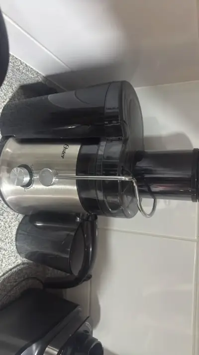 Extractor de Jugo Oster 320s Acero Inoxidable - miniatura 3