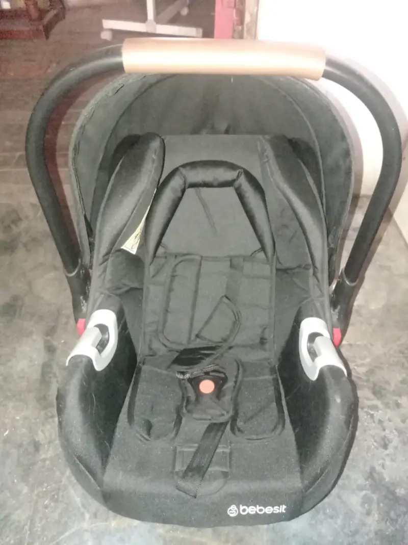 Ropa y huevito - 1