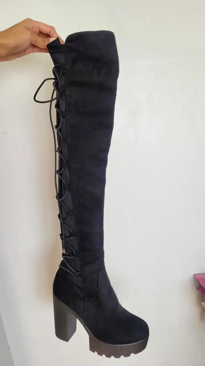 Botas negras de plataforma - 2
