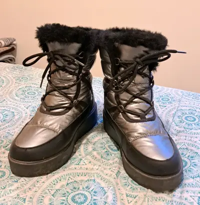 Botas de invierno negras forradas - miniatura 1