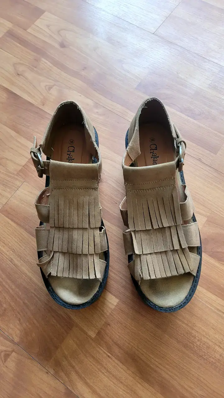 Sandalias de gamuza con flecos - 3