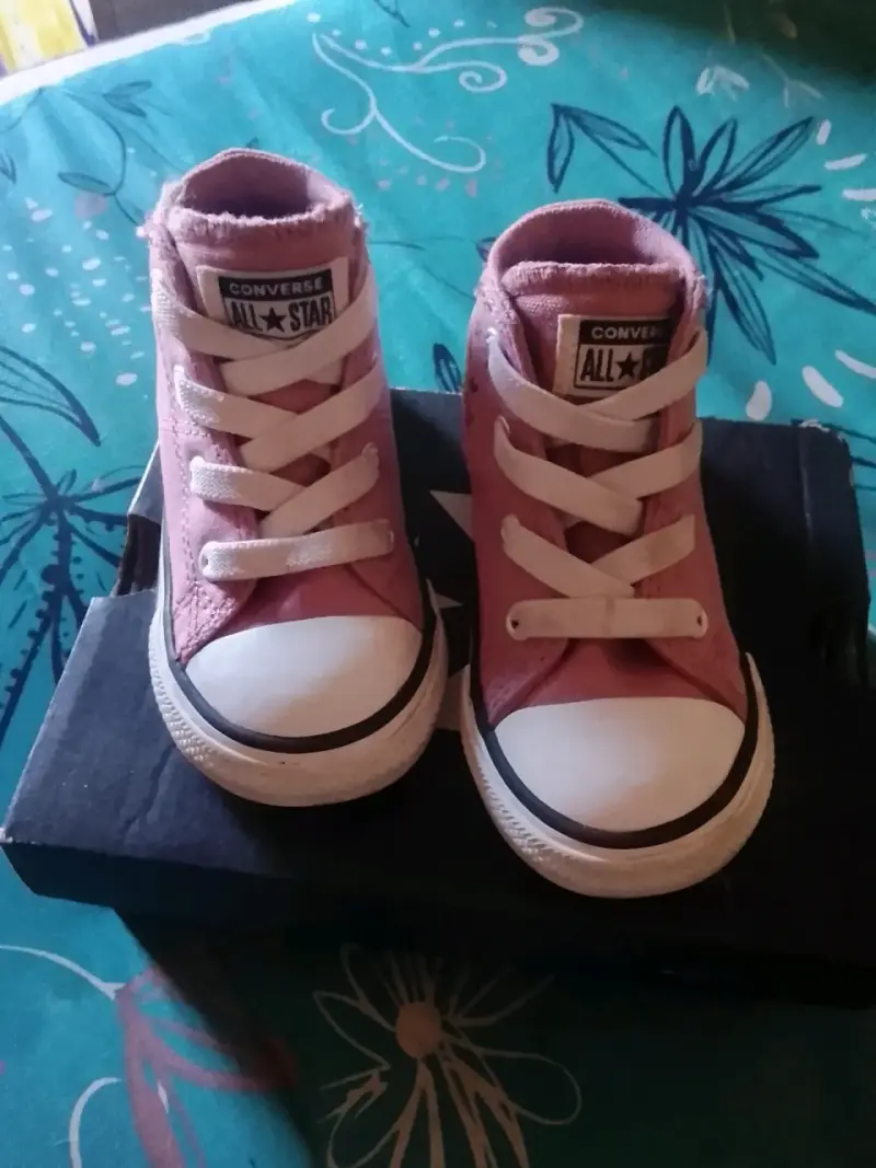 Zapatillas Converse All Star rosadas para niños - 2