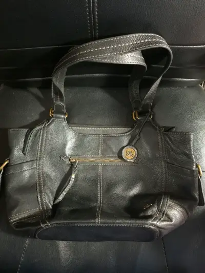 Bolso de cuero negro The Sak - miniatura 2