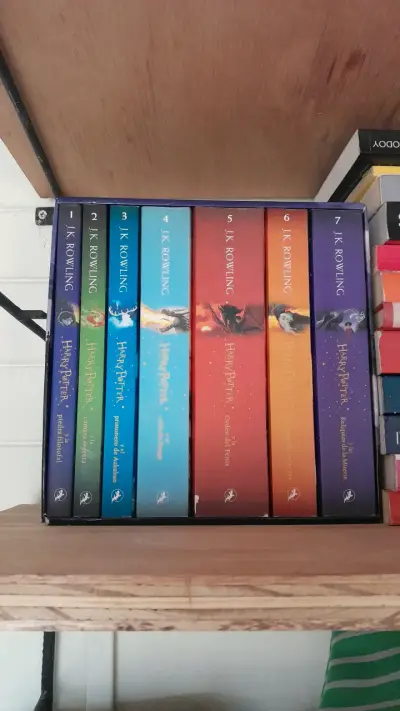 Colección completa Harry Potter en español - miniatura 1