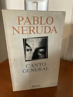Libro 'Canto General' de Pablo Neruda - miniatura 1