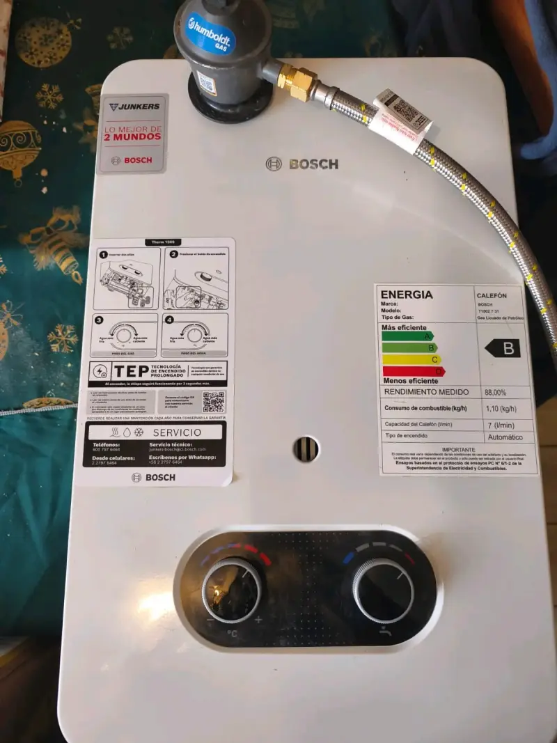 Calefón a gas Bosch de 10 litros - 5