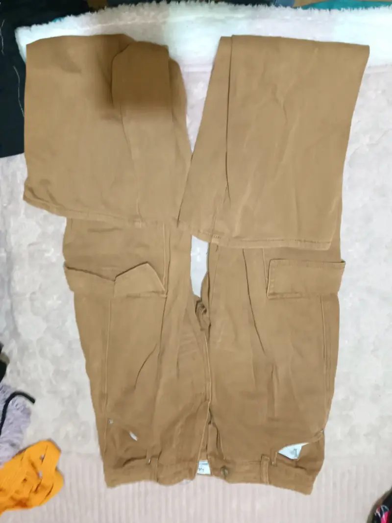 Pantalones cargo, vestido y falda. - 6