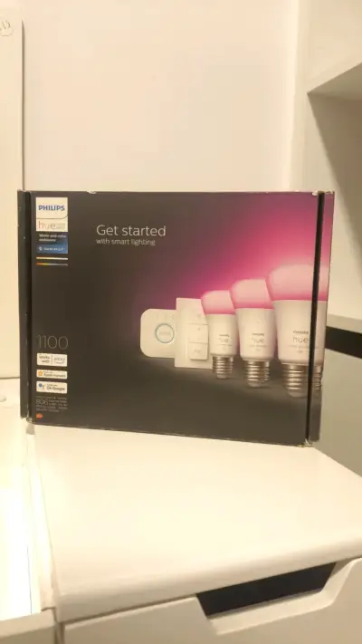 Kit de iluminación inteligente Philips Hue - miniatura 1