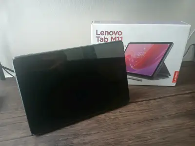 Tablet Lenovo Tab M11 con caja original - miniatura 1