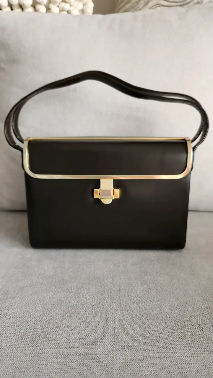 Cartera cuero legítimo, fabricación argentina - 1