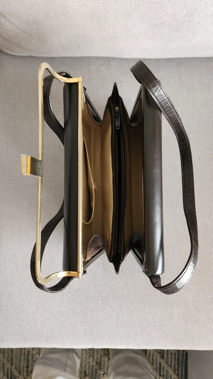 Cartera cuero legítimo, fabricación argentina - 4