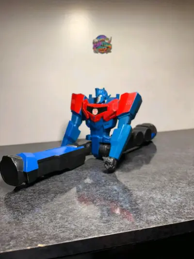 Figura de acción Optimus Prime Hasbro 2014 - miniatura 2