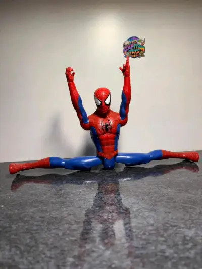 Figura de acción Spider-Man Hasbro 33 cm - miniatura 3