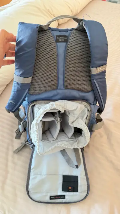 Mochila Lowepro azul para cámara - miniatura 2