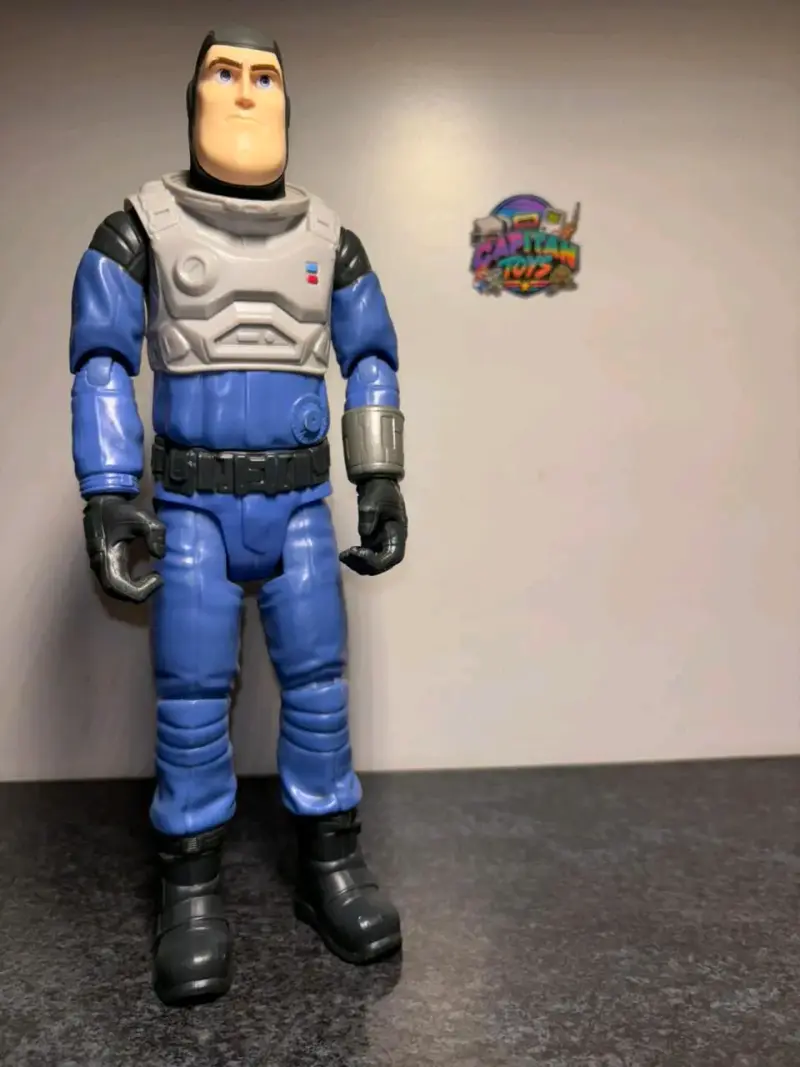 Figura de acción buzzligthgear - 4