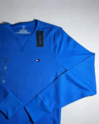 Polera azul Tommy Hilfiger talla M/L - miniatura 3