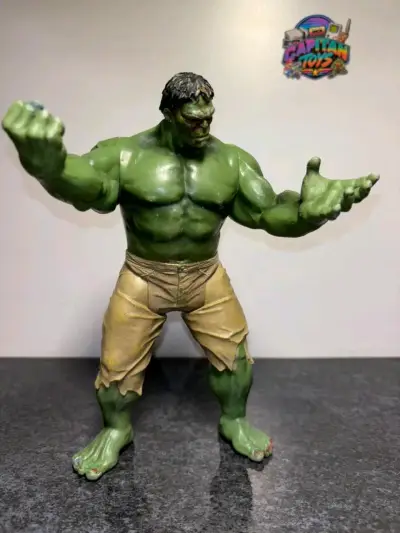 Figura Hulk Hasbro 2011 20cm - miniatura 2