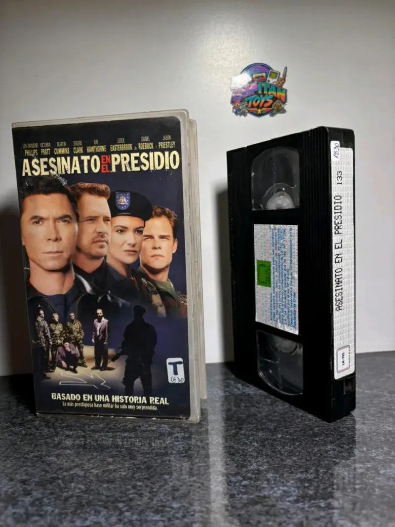 Película VHS 'Asesinato en el Presidio' - 3