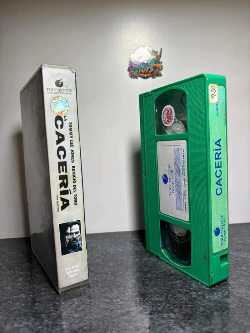 Película VHS La Cacería - 3