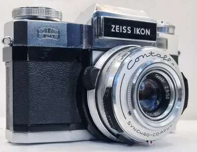 Cámara Zeiss Ikon Contaflex - miniatura 1