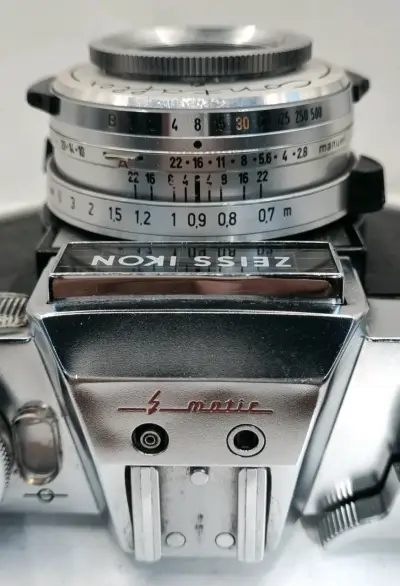 Cámara Zeiss Ikon Contaflex - miniatura 6