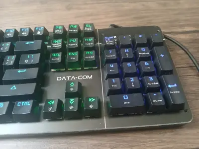 Teclado mecánico Datacom retroiluminado RGB - miniatura 2