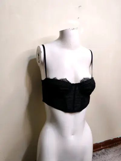 Corset negro de encaje para mujer - miniatura 2