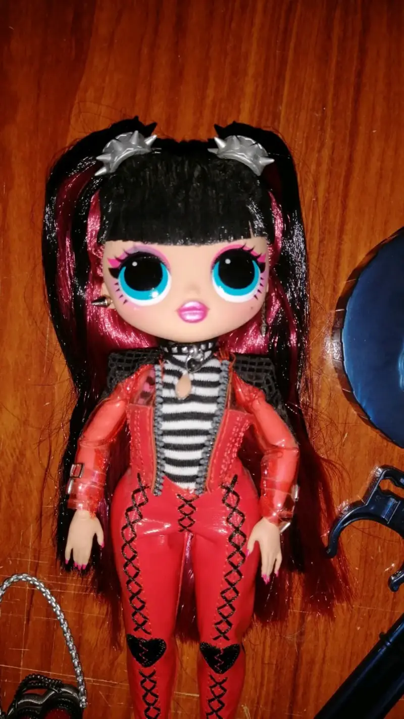 Muñeca LOL Surprise completo - 3