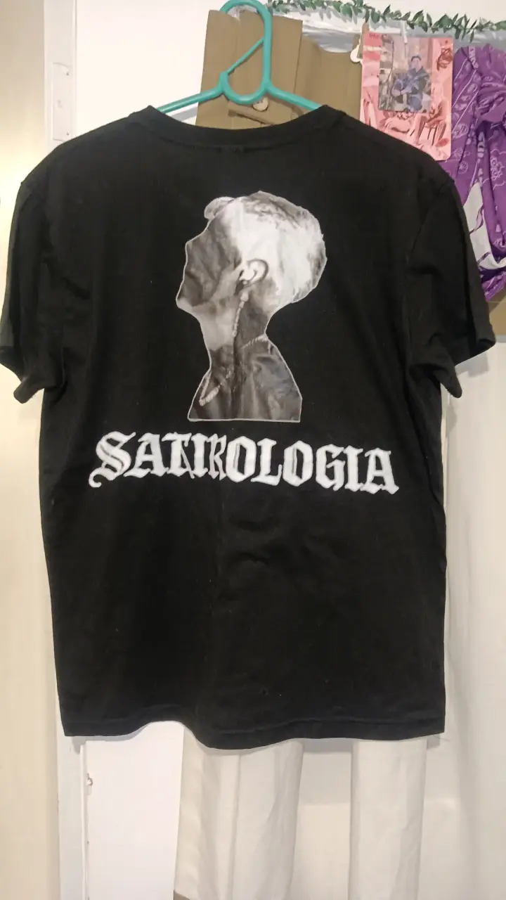 Polera negra diseño Kidd voodoo - 1