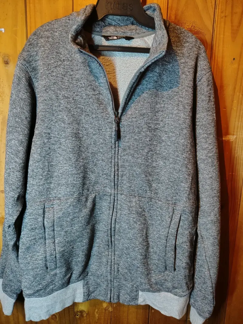 Chaqueta polar gris con cierre The North Face - 1