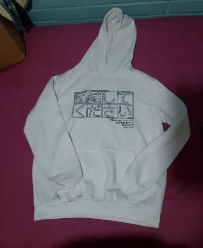 Polerón blanco con diseño japonés - miniatura 1