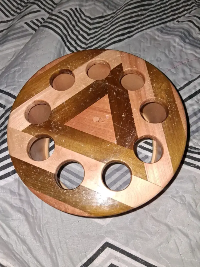 Soporte de madera para copas decorativo - 1
