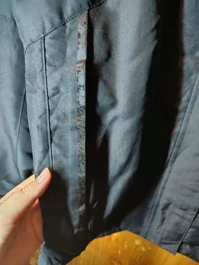 Chaqueta impermeable Adidas negra con capucha - miniatura 6