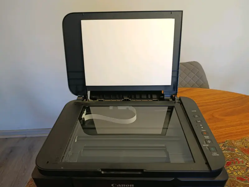 Impresora Canon multifuncional de tinta continua - 5